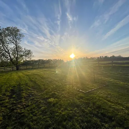 Rancho Mazury 아파트